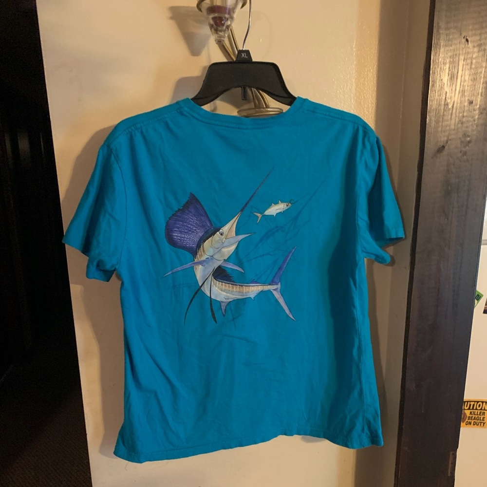 Men’s Guy Harvey tee shirt